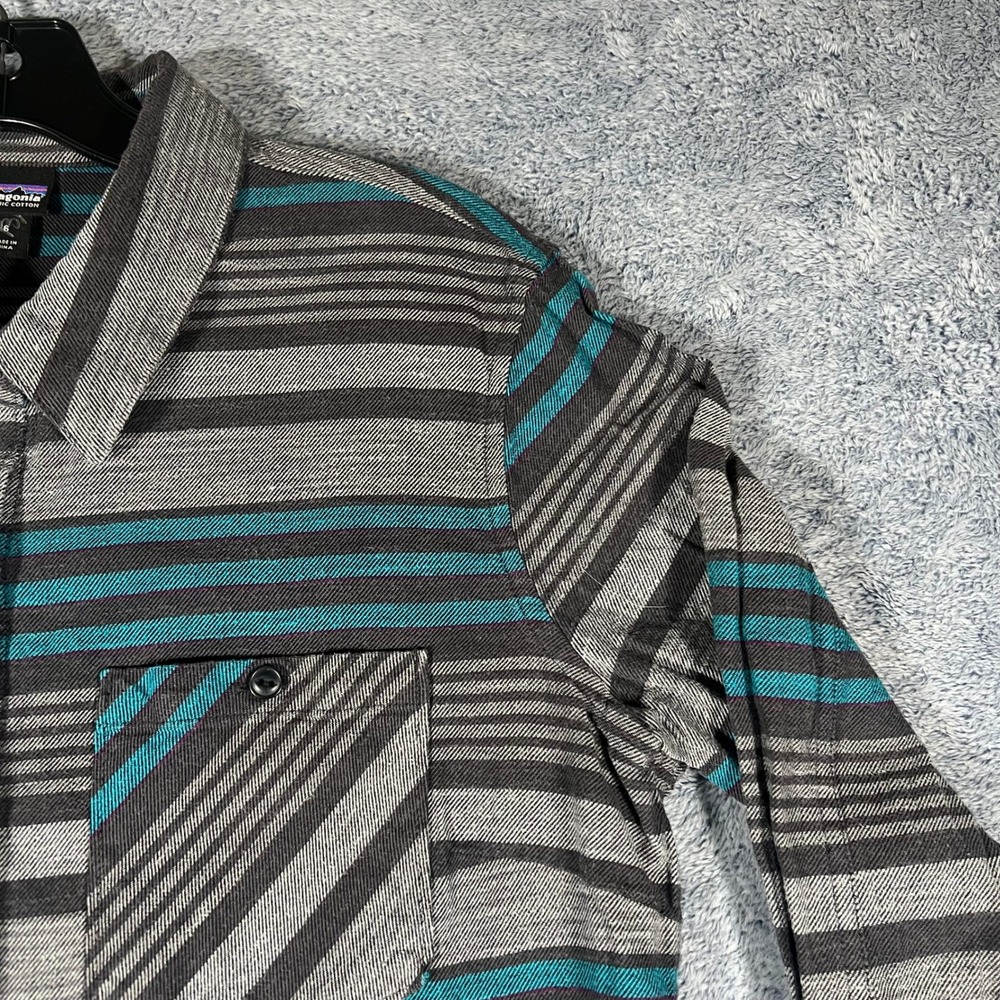 Patagonia Womens Organic Cotton‎ Striped Button Down Shirt Grey Teal Size 6 - Picture 4 of 16